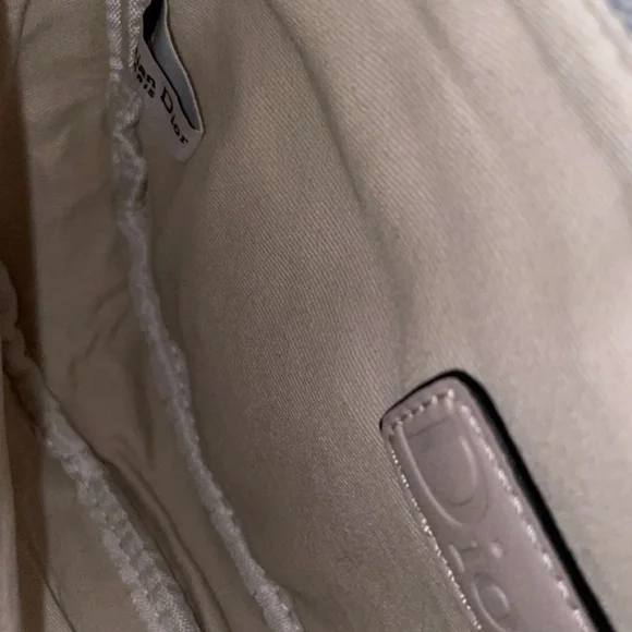 Dior Luxury Monogram Saddle Bag - Picture 6 of 16